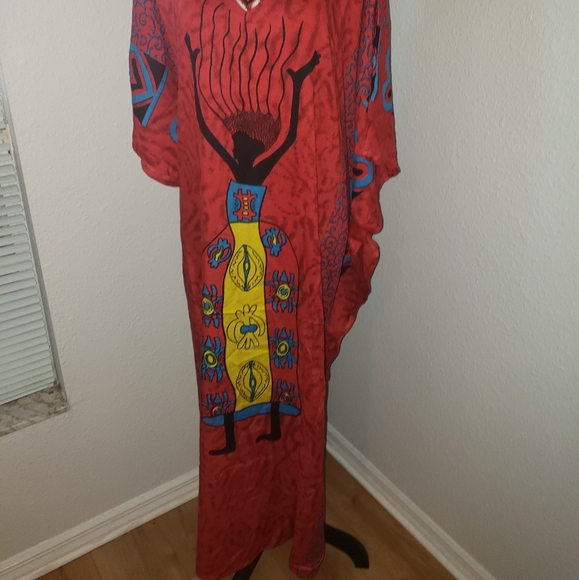 Just In: New/NWT African Woman Red Kaftan Abaya - Picture 12 of 13